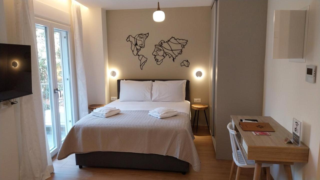 Uni Island - City Heart Suites Heraklion (Crete) Exterior foto