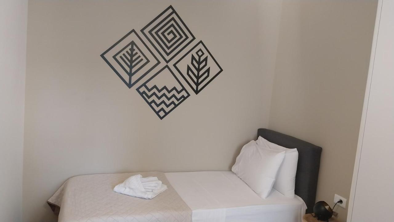 Uni Island - City Heart Suites Heraklion (Crete) Exterior foto